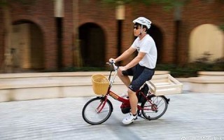 梦见自己骑自行车(梦见自己骑自行车有什么预兆)
