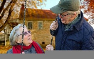 梦见死去的妈妈(梦见死去的妈妈还活着是什么征兆)