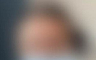 梦见如厕(梦见小便被别人看见)